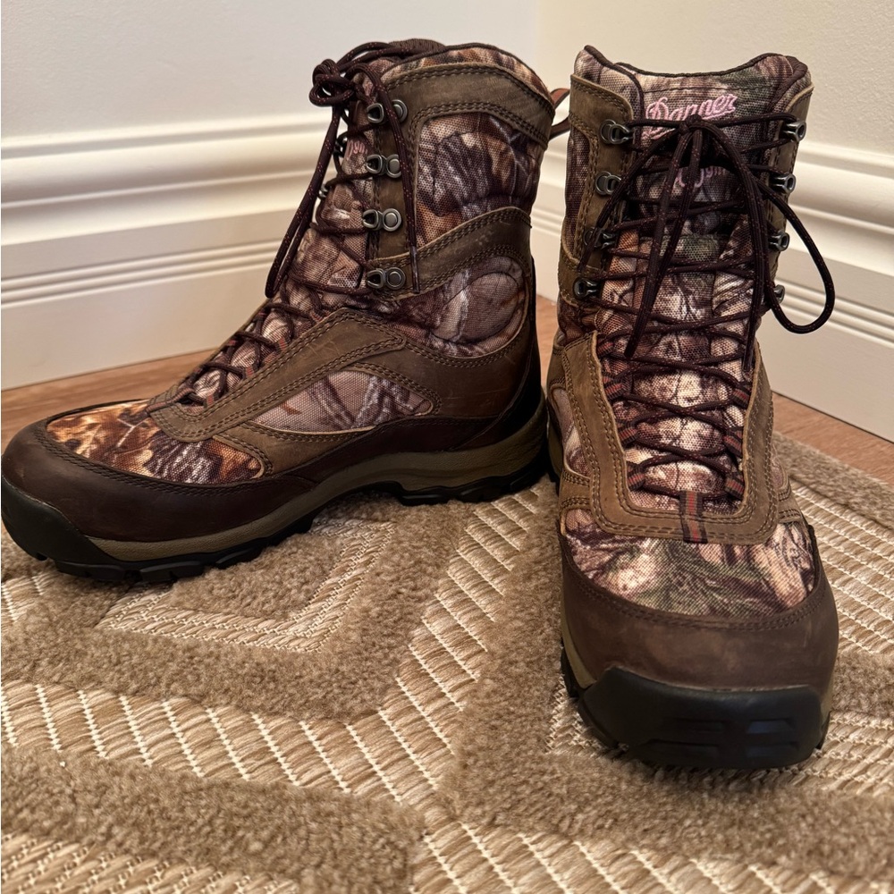 DANNER WOMEN'S HIGH GROUND 8" 400 GRAM HUNTING BOOT